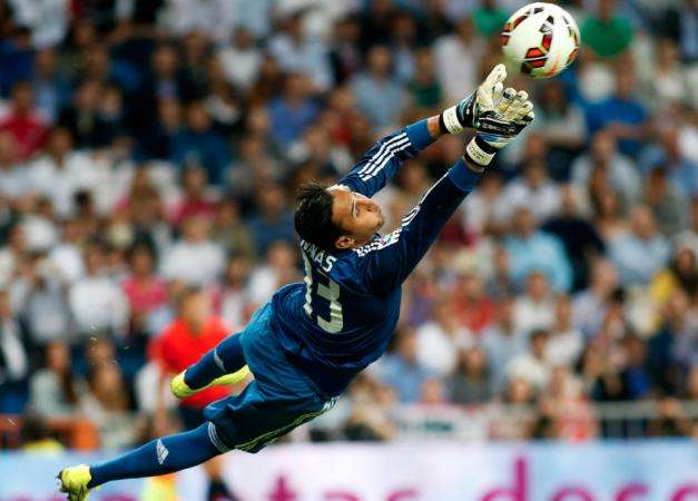 Navas devient espagnol