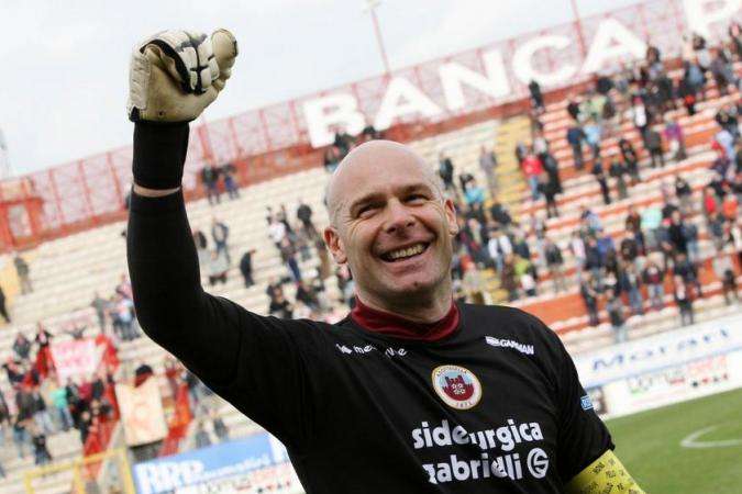 Andrea Pierobon, le doyen des footballeurs