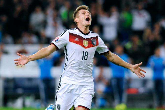 À l&rsquo;Allemagne la victoire, à l&rsquo;Espagne les promesses