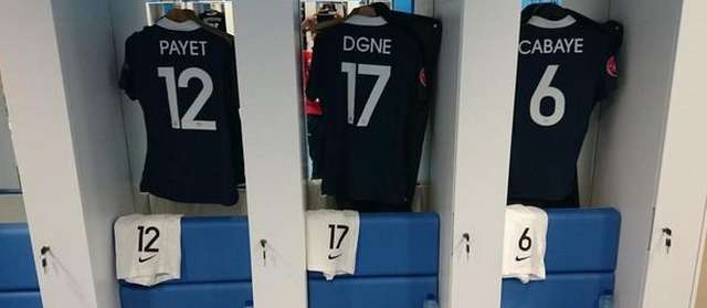 Photo : erreur sur le maillot de Digne