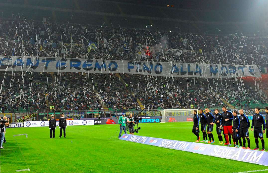 Milan est triste, mais ne pleure pas