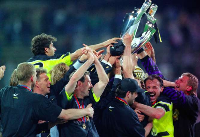 Riedle de retour à Dortmund