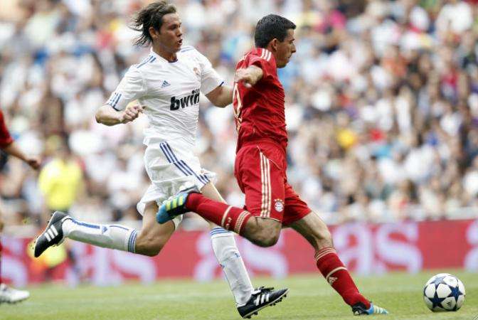 Il y a 10 ans, Redondo range ses crampons, pas ses cheveux