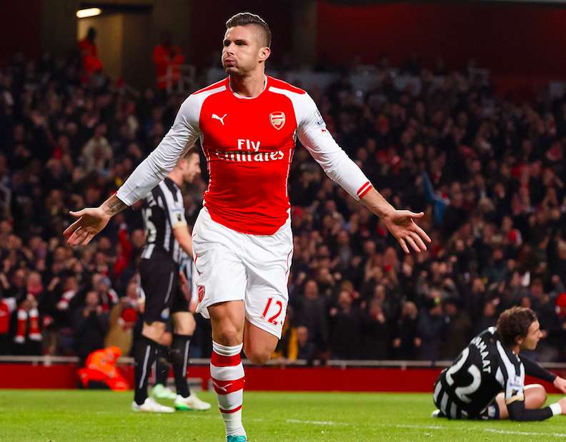 Arsenal trouve son système et (presque) sa place