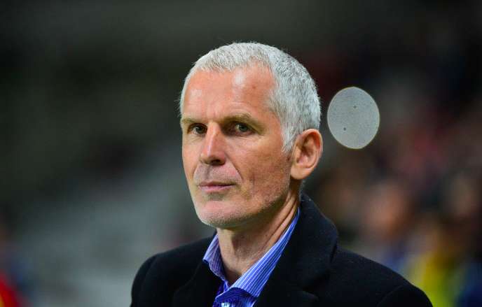 Gillot taille Dugarry et Ménès