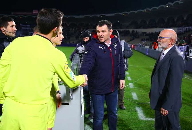 Michel Sardou défend Sagnol