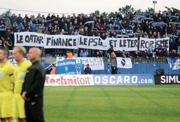 «<span style="font-size:50%">&nbsp;</span>Cette banderole est inattaquable<span style="font-size:50%">&nbsp;</span>»