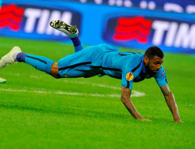 Rupture de contrat pour M&rsquo;Vila ?