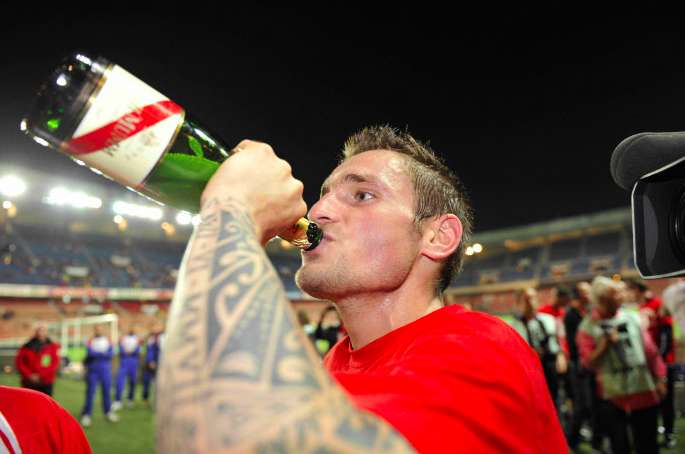 Pourquoi le football est-il meilleur que le Nouvel An ?