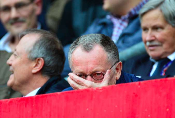 Aulas et le bouffon de la soirée