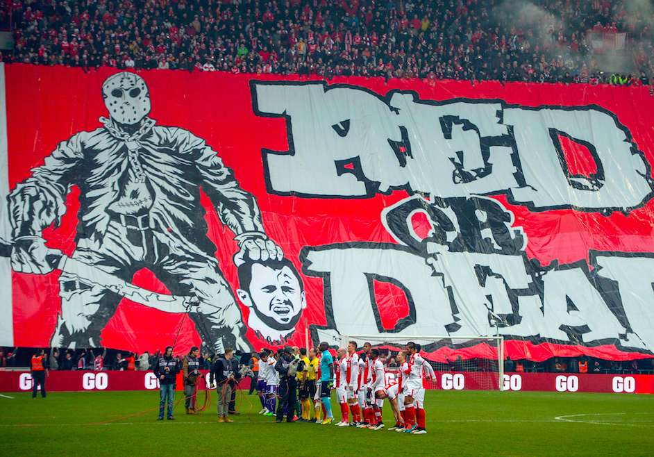 Le tifo qui fait tache