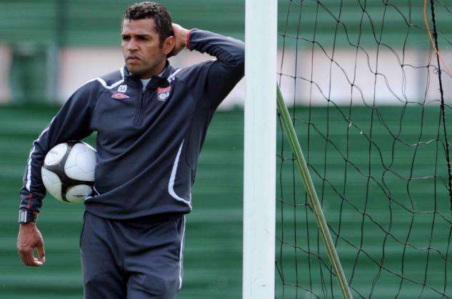 Sonny Anderson : « Lacazette est déjà dans le cercle des plus grands attaquants de l'OL »