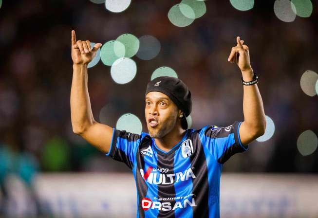Ronaldinho en Angola ?