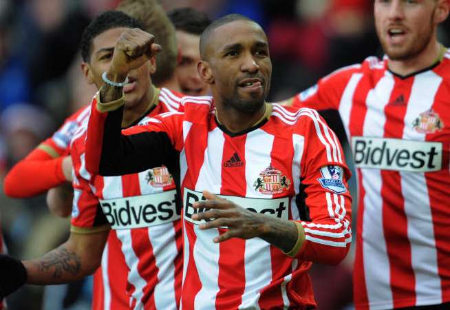 Le coach de Bradford voit Defoe comme le joyau de la couronne
