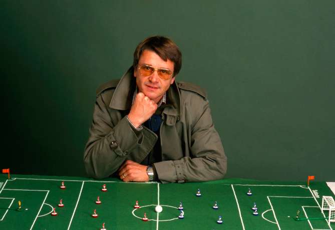 Italie-France (0-1) : la première de Jacquet, intérimaire…