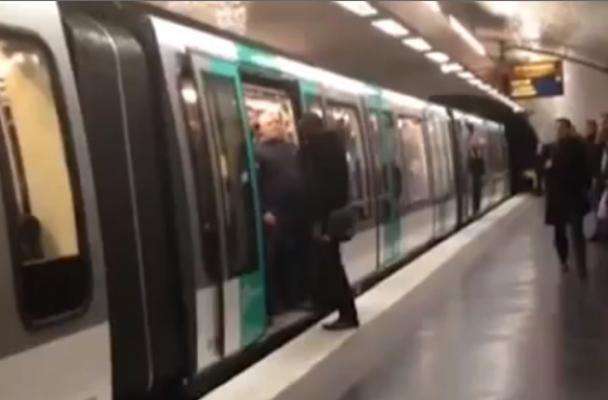 La victime du métro de Paris s&rsquo;explique
