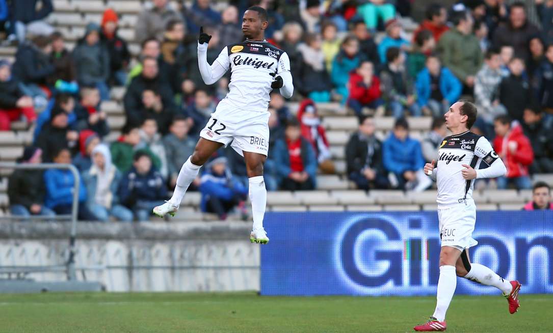 Pourquoi Claudio Beauvue est meilleur qu’Harry Kane