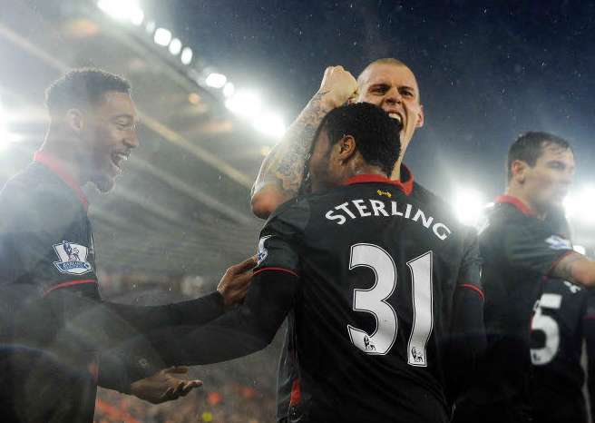 Rodgers soulagé par la prolongation de Sterling