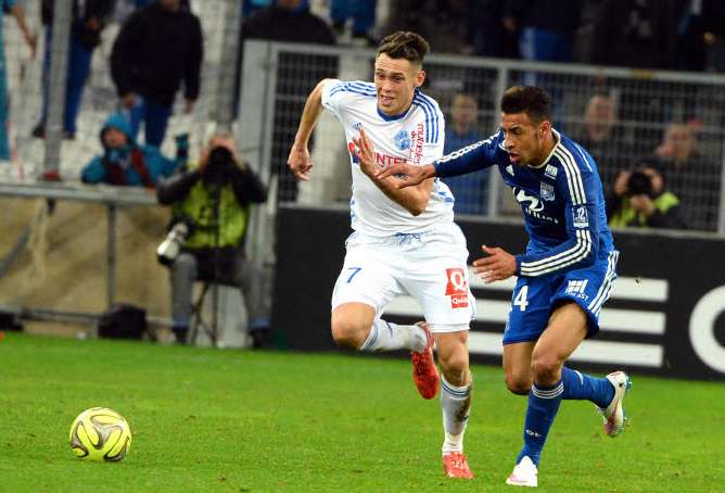 Ocampos soutiendra Monaco, pas Paris