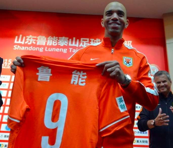 La Chine s&rsquo;est enfin éveillée au football