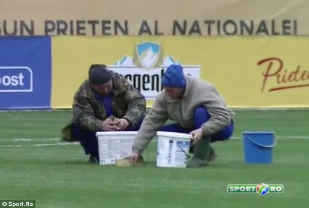 Les Roumains épongent leur pelouse