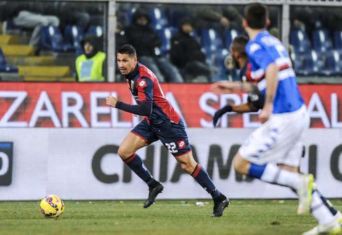 Borriello tacle la Roma