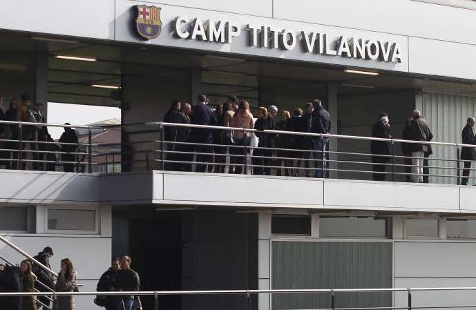 Elles s&rsquo;incrustent au centre d&rsquo;entraînement du Barça