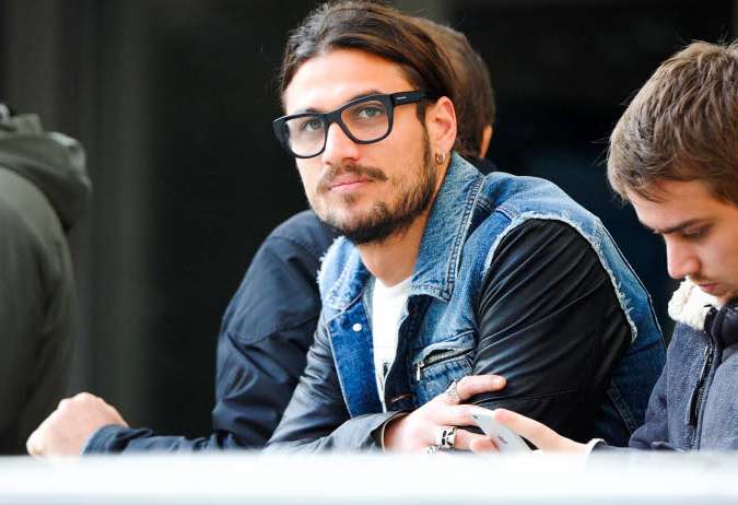 Osvaldo interviewé par un rockeur