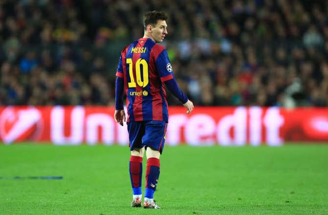 Messi rechausse ses anciens crampons