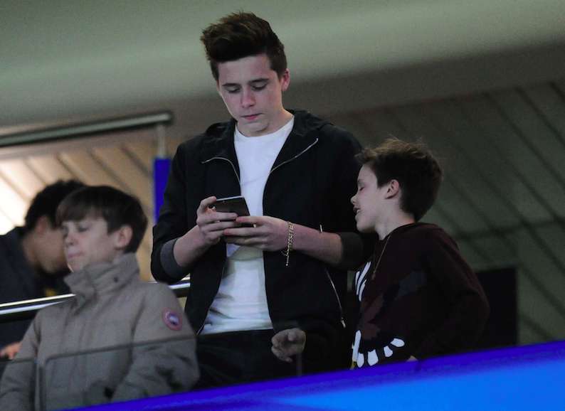 Le fils Beckham est serveur