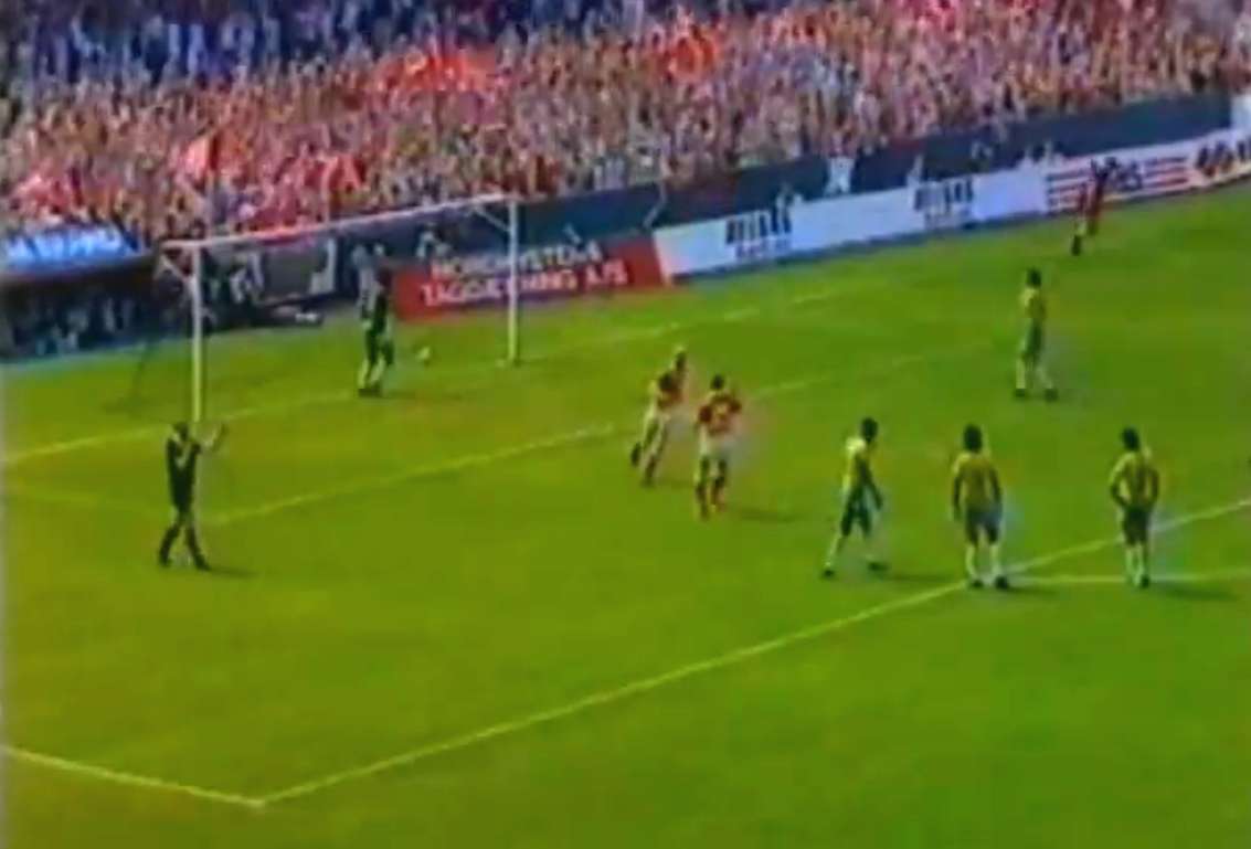 Et le Danemark explosa le Brésil 4-0 !