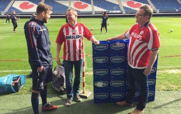 Photo : des bières contre le titre d&rsquo;Eredivisie