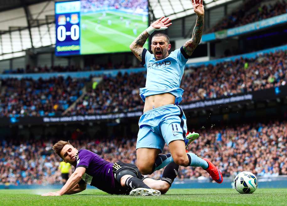 Manchester City recolle au peloton