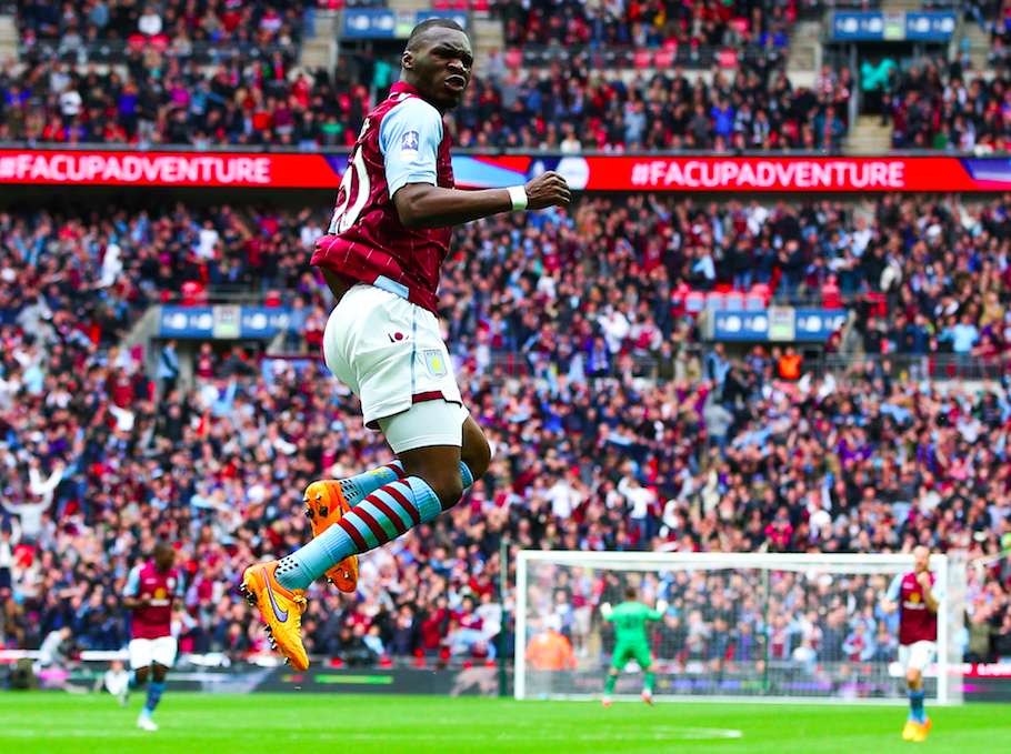 Chelsea décolle, Benteke décoiffe