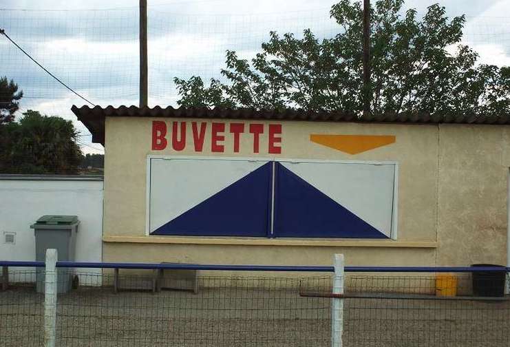 Le FC pays argentonnais délesté de ses confiseries