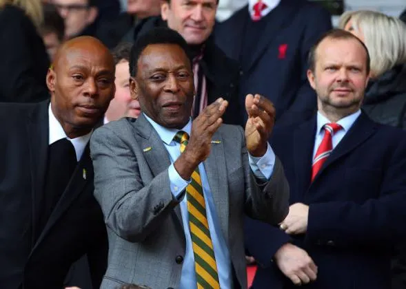 Le fils de Pelé devient l&rsquo;entraîneur du club de Rivaldo