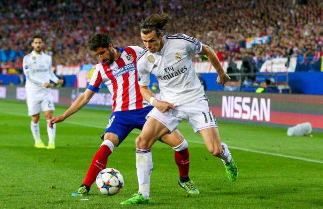 Bale reconverti en latéral gauche ?