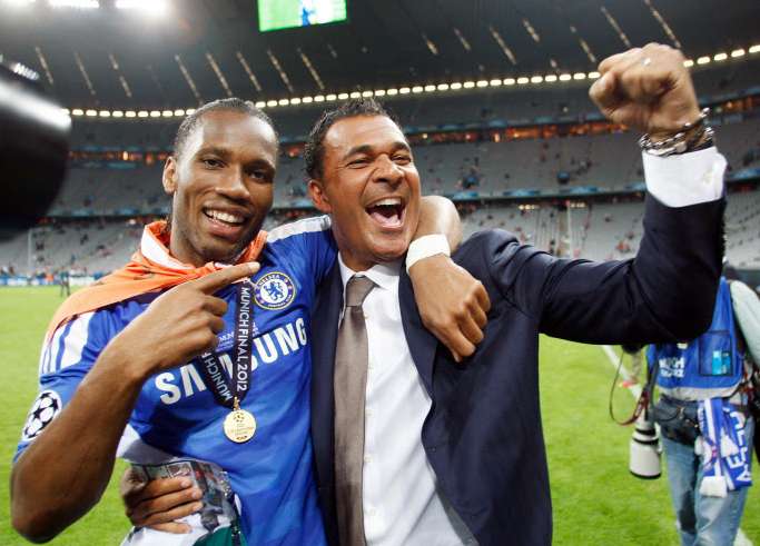 Ruud Gullit taille Mourinho