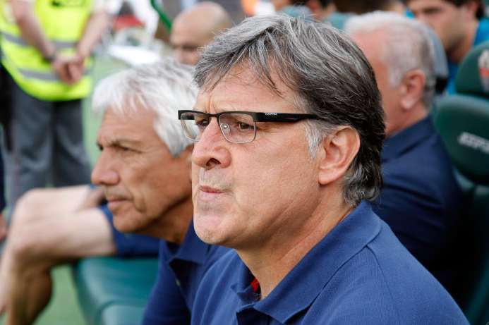 Tata Martino encense Bielsa
