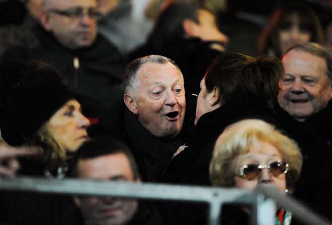 Jean-Michel Aulas contre-attaque