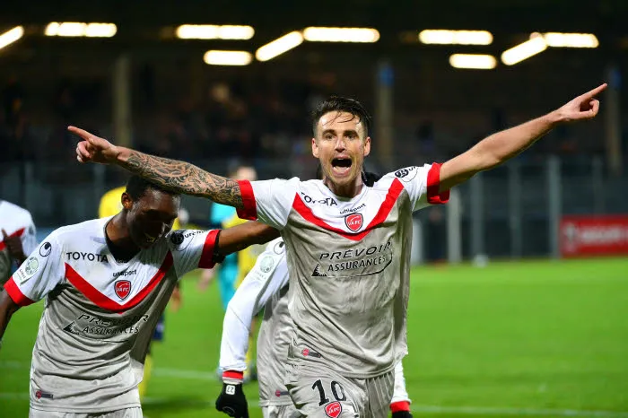 Troyes s&rsquo;amuse, Ajaccio, Orléans et Valenciennes pas sortis d&rsquo;affaire