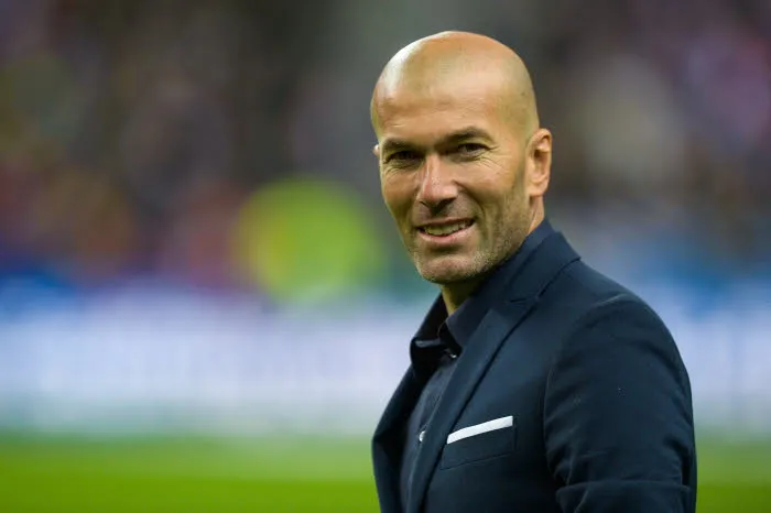 Zidane a reçu son diplôme d&rsquo;entraîneur