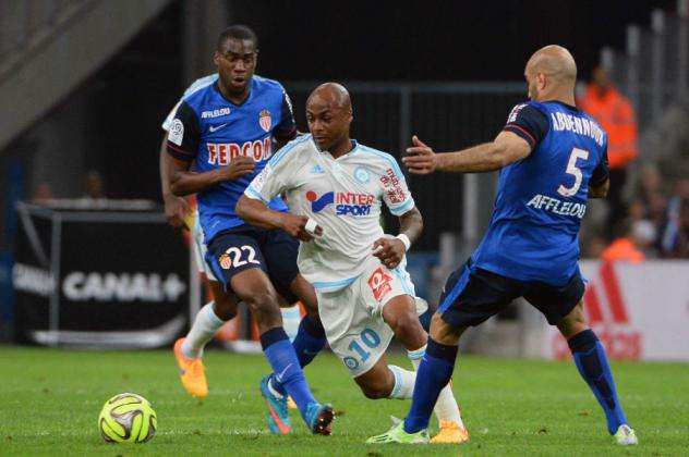 Paris caresse son titre, Marseille s&rsquo;accroche