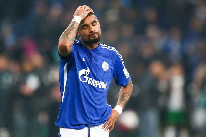 Schalke vire deux joueurs