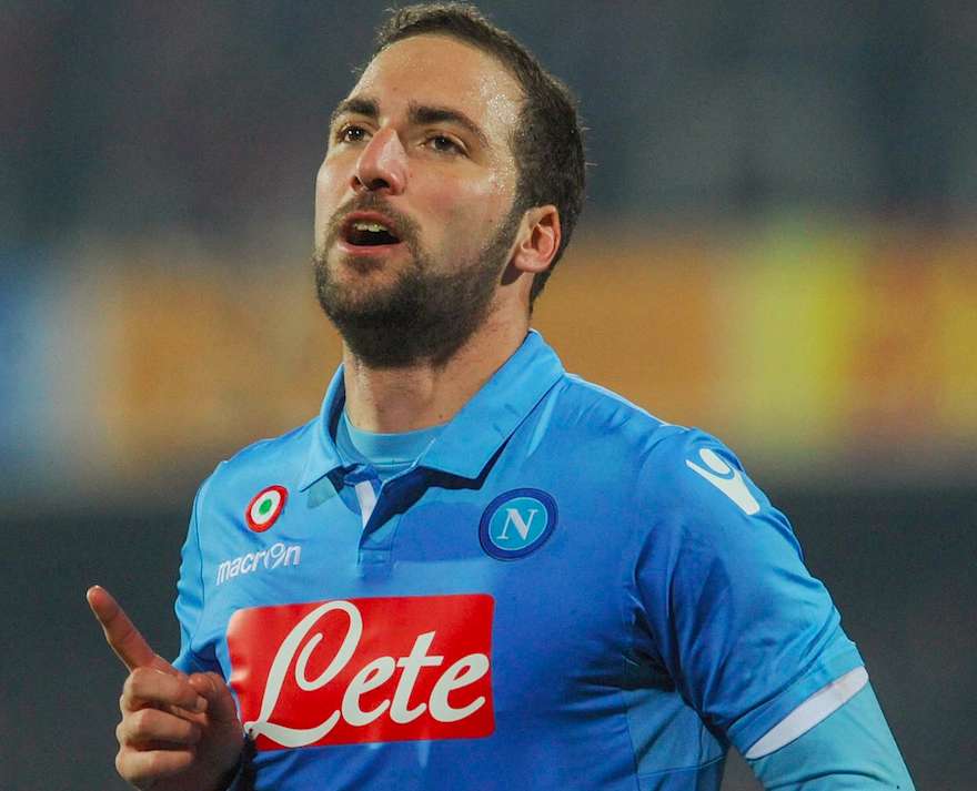 Le Napoli se rapproche du podium