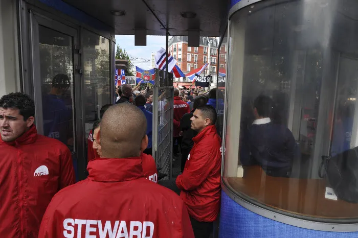 Recours de la LDH contre le «<span style="font-size:50%">&nbsp;</span>fichier stade<span style="font-size:50%">&nbsp;</span>»