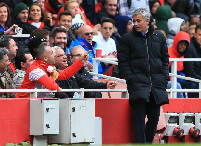 «<span style="font-size:50%">&nbsp;</span>Pas encore la fête<span style="font-size:50%">&nbsp;</span>» pour Mourinho