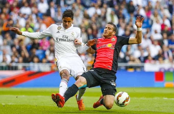 Varane veut mettre la pression sur le Barça