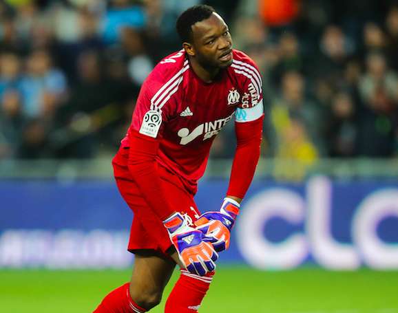 Mandanda garde espoir pour le podium