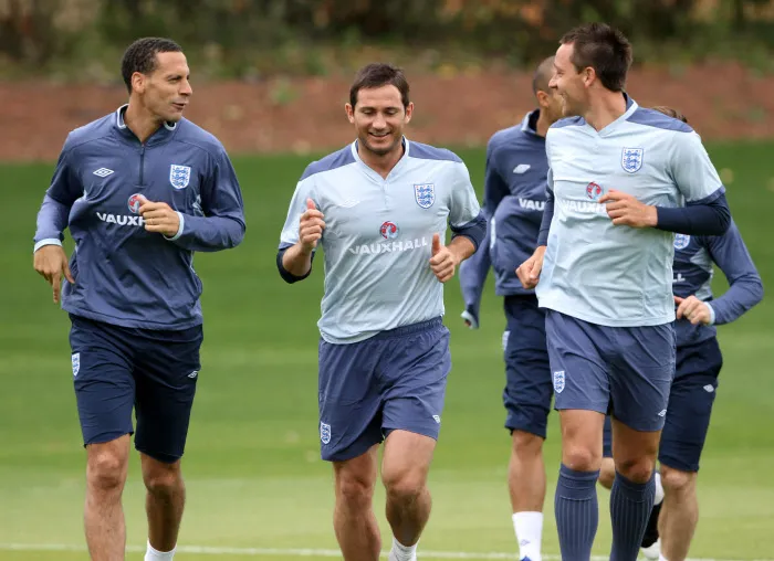 Rio Ferdinand encense Terry
